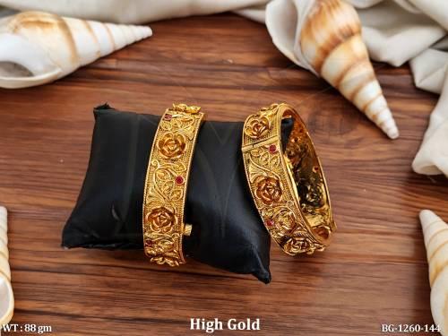 Flower Textured Style Antique Bangles Sets