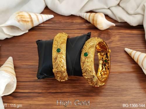 Flowery Style Round Stone Antique Bangles