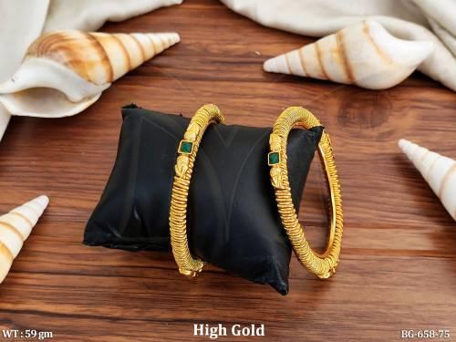 antique-bangle-bg-658w-75 detail