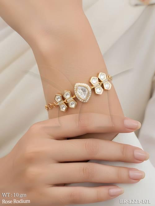 contemporary-kundan-bracelet-lightweight-fancy-wear