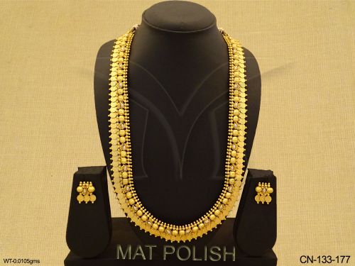 paan stone long coin necklace set detail