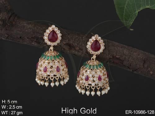 antique-jewellery-beautiful-high-gold-polish-earrings-