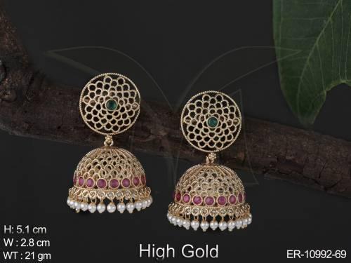 antique-jewellery-beautiful-design-high-gold-polish-earrings-