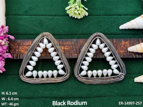 fusion-jewellery-fancy-design-black-rodium-polish-stylish-earrings-