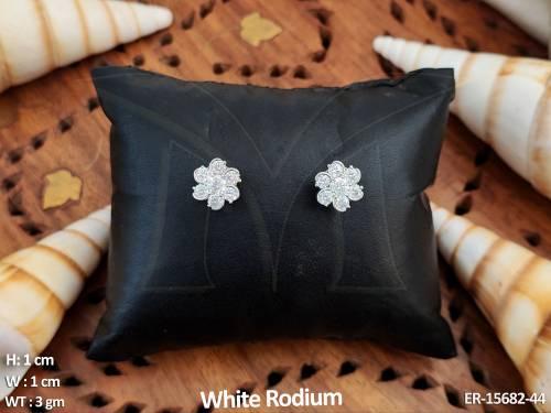 ER-15682-44-WHITE