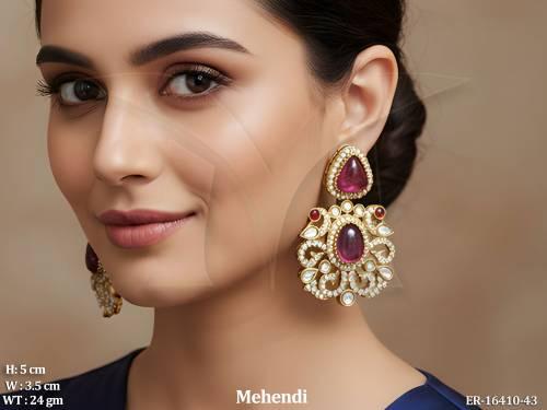 antique-jewellery-mehendi-polish-fancy-design-earrings-