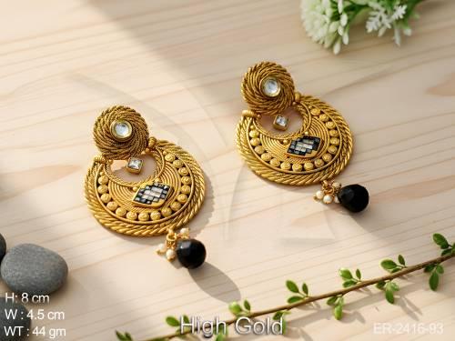chand polo designed round hold antique earrings detail