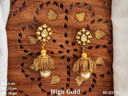 dome shape base paan hold earrings detail
