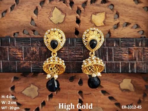 reverse paan jhumki earrings detail
