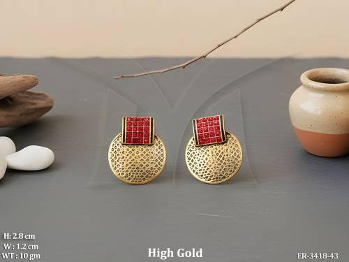 square circle antique earrings detail