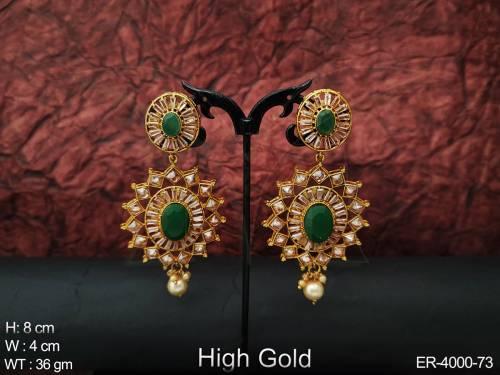 oval shape polki flower earrings detail