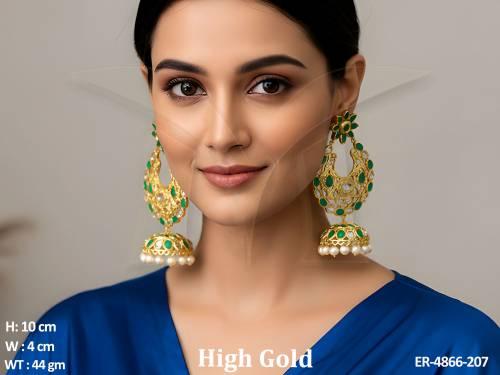 paan shape chand polki earrings detail