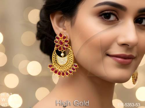 chand paan flower antique earrings detail