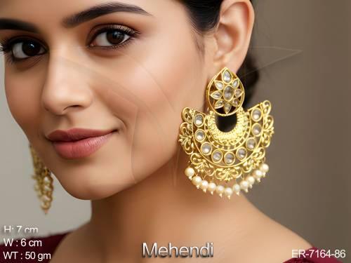 chand style mehandi polish polki earrings detail