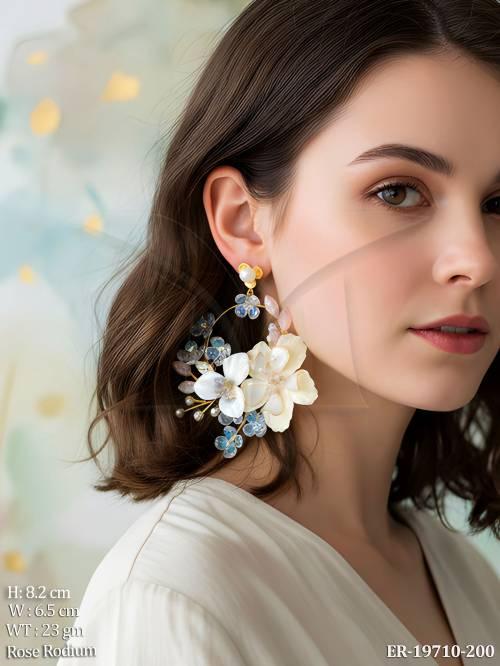 chic-flower-inspired-earrings-for-party-wedding-occasion-wear