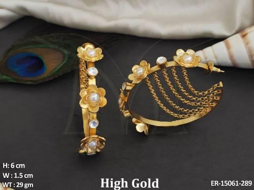 fusion-jewellery-high-gold-polish-fancy-style-earrings-