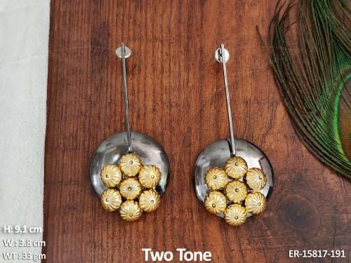 elegant-tow-tone-polish-fusion-earrings-for-every-occasion