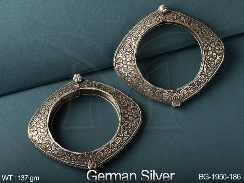 German Silver Party wear Beautiful Design Fancy Style Oxidised Bangle Set