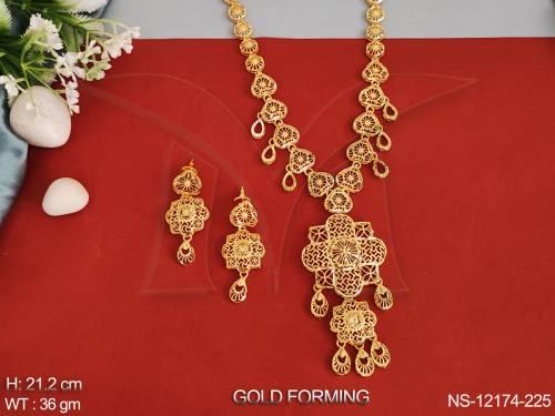 Fancy Desing Pendant Gold Forming Party wear Long Necklace Set 