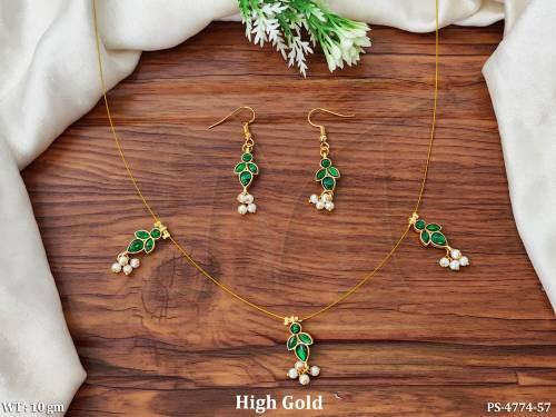Beautiful Design   High Gold Polish Party Wear Pendant Set