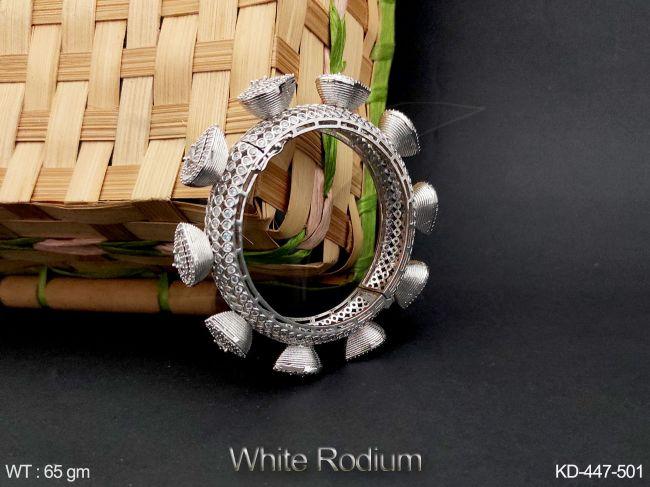 KD-447-501-WHITE