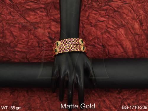 BG-1710-209-Ruby green white/2 X 2