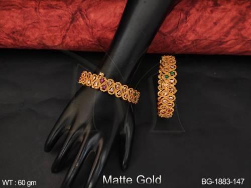 BG-1883-147-RUBY GREEN/2 X 4
