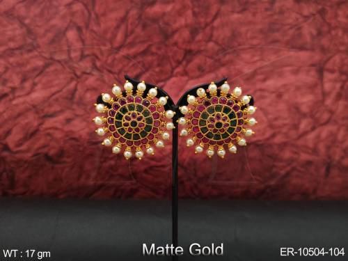 Matte Gold Polish Clustered Peal Designer Beautiful Kemp Jewellery Earring Tops 