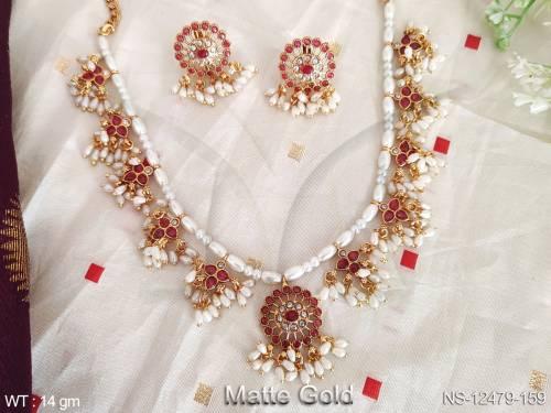 matte-gold-polish-ethnic-beaded-design-kemp-jewellery-party-wear-kemp-necklace-set