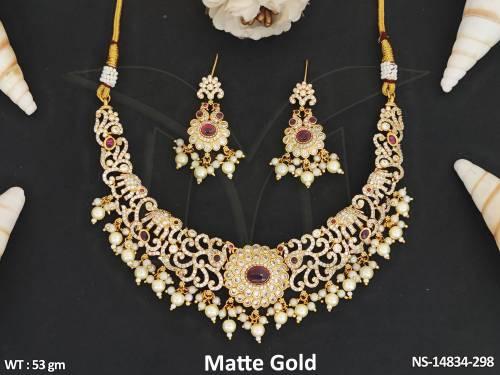 Kemp Jewellery Stylish Design Matte Gold Polish Full Stone Kemp Short Necklace Set 