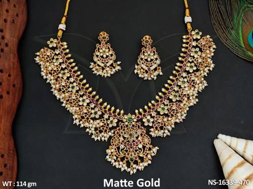 exclusive-matte-gold-polish-necklace-set-with-antique-finish-&-charm