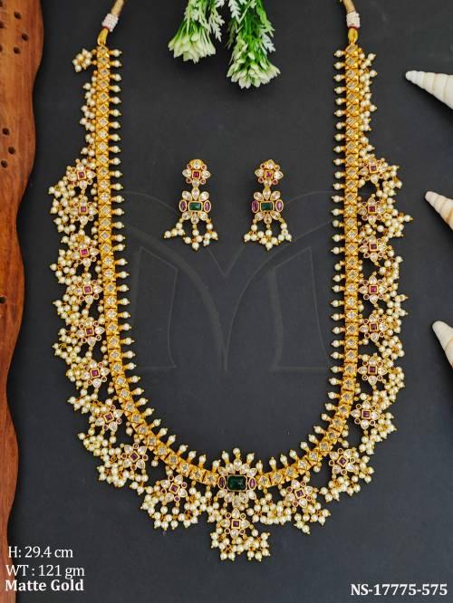 emp Necklace Set with Pearl Drops & Matte Polish
