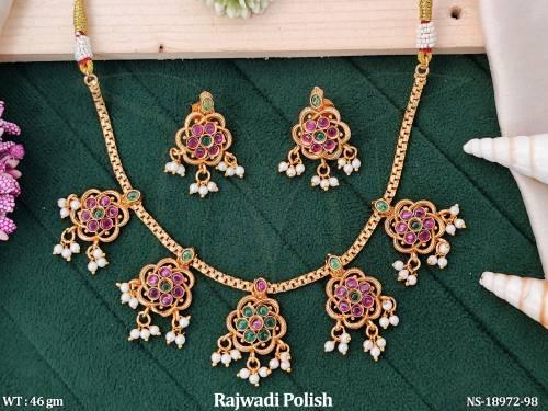designer-rajwadi-polish-clustered-pearl-short-necklace-set-