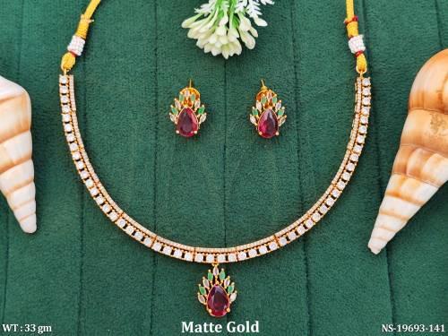 NS-19693-141-Ruby green white