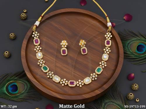 traditional-temple-style-necklace-set-with-premium-stones