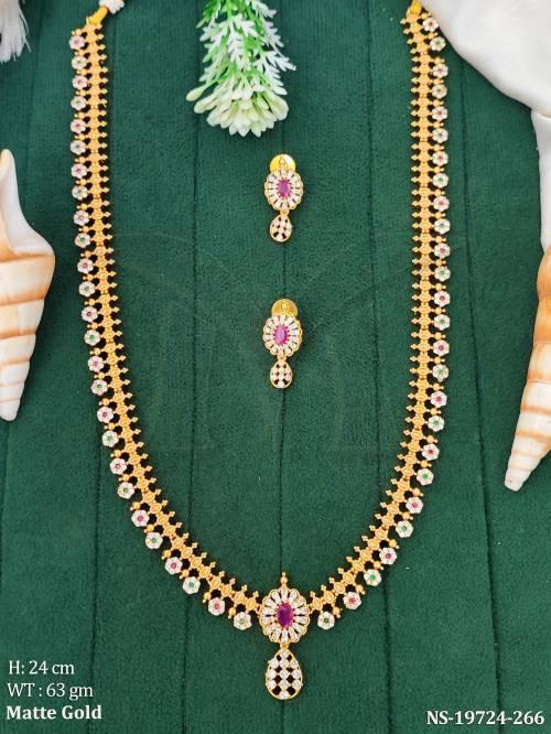 NS-19724-266-Ruby green white