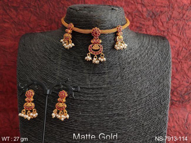 Beautiful Kemp Jewelry Matte Gold Polish Clustered Pear Tassels Fancy Style Party wear Designer Necklace Set