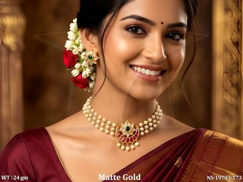 Matte Finish Kemp Stone Pearl Necklace Set