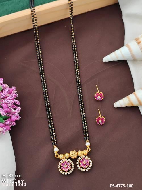 Kemp Design   Matte Gold Polish Pendant Set