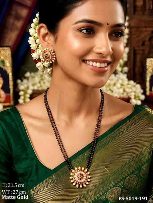 elegant-daily-wear-mangalsutra-jewellery-set