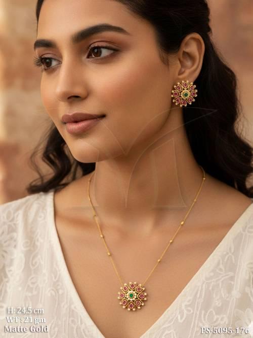Elegant Kemp Matte Gold Pendant Set with Earrings