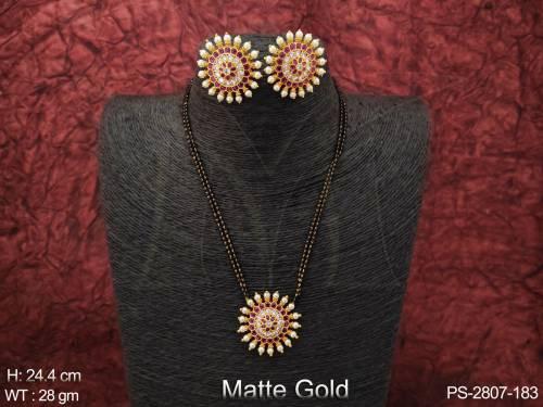 beautiful-design-kemp-jewellery-matte-gold-polish-pendant-sets-