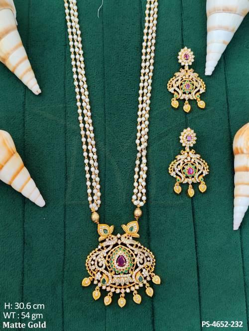 designer-full-stone-matte-gold-polish-pendant-set-