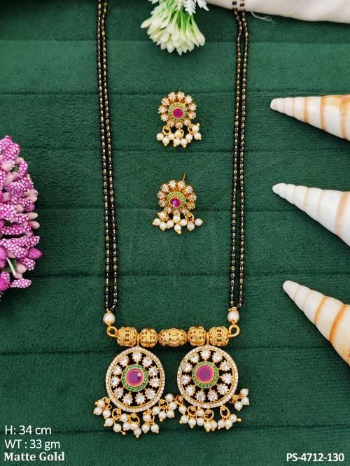 Designer Matte Gold Polish Clustered Pearl Pendant Set   