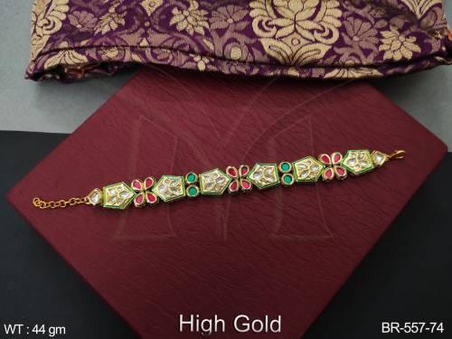 BR-557-74-RUBY GREEN