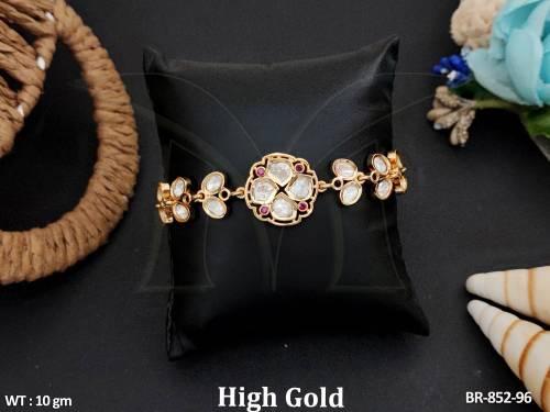 beautiful-kundan-jewellery-high-gold-polish-classic-and-chic-bracelets-