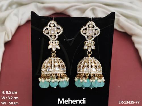 clustered-perl-designer-mehendi-polish-beautiful-party-wear-kundan-jewellery-kundan-jhumka-earring