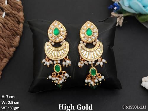 elegant-antique-jewellery-high-gold-polish-with-kundan-&-pearl-accents-earrings
