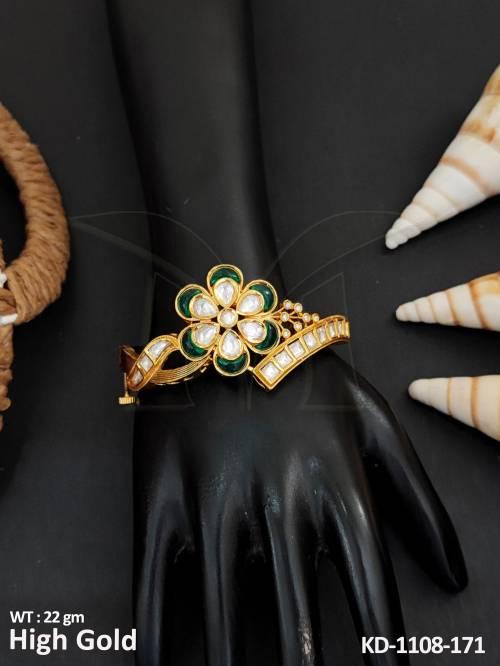 charming-kundan-jewelery-high-gold-polish-perfect-accessory-kada