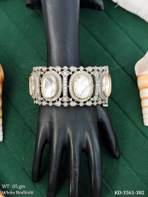 KD-3561-382-WHITE